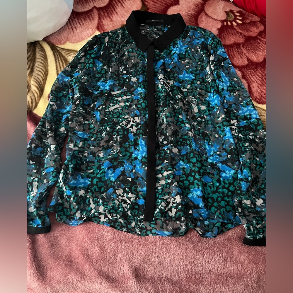 TAHARI blouse women’s size S color green